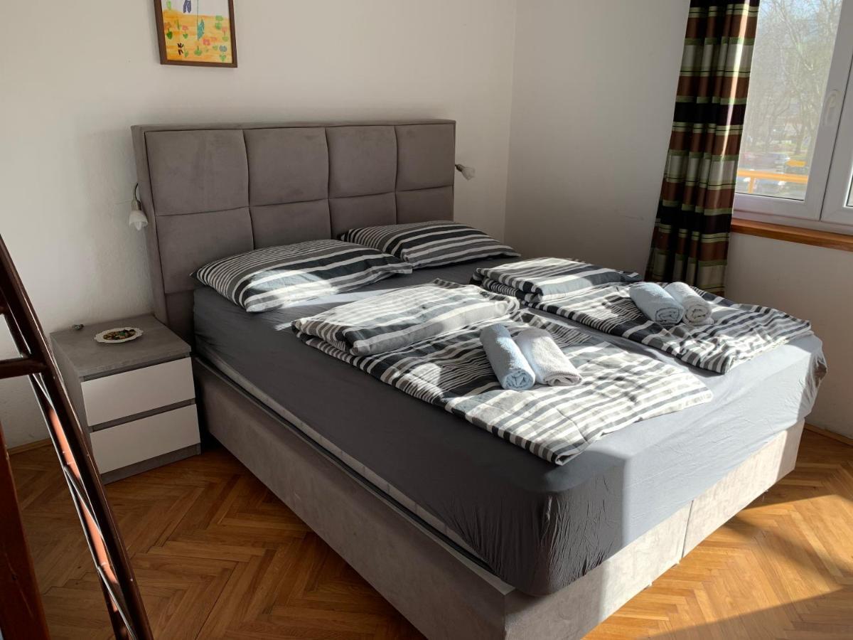 Bed and Breakfast Sobe "Sime & Joso" - Knin Esterno foto